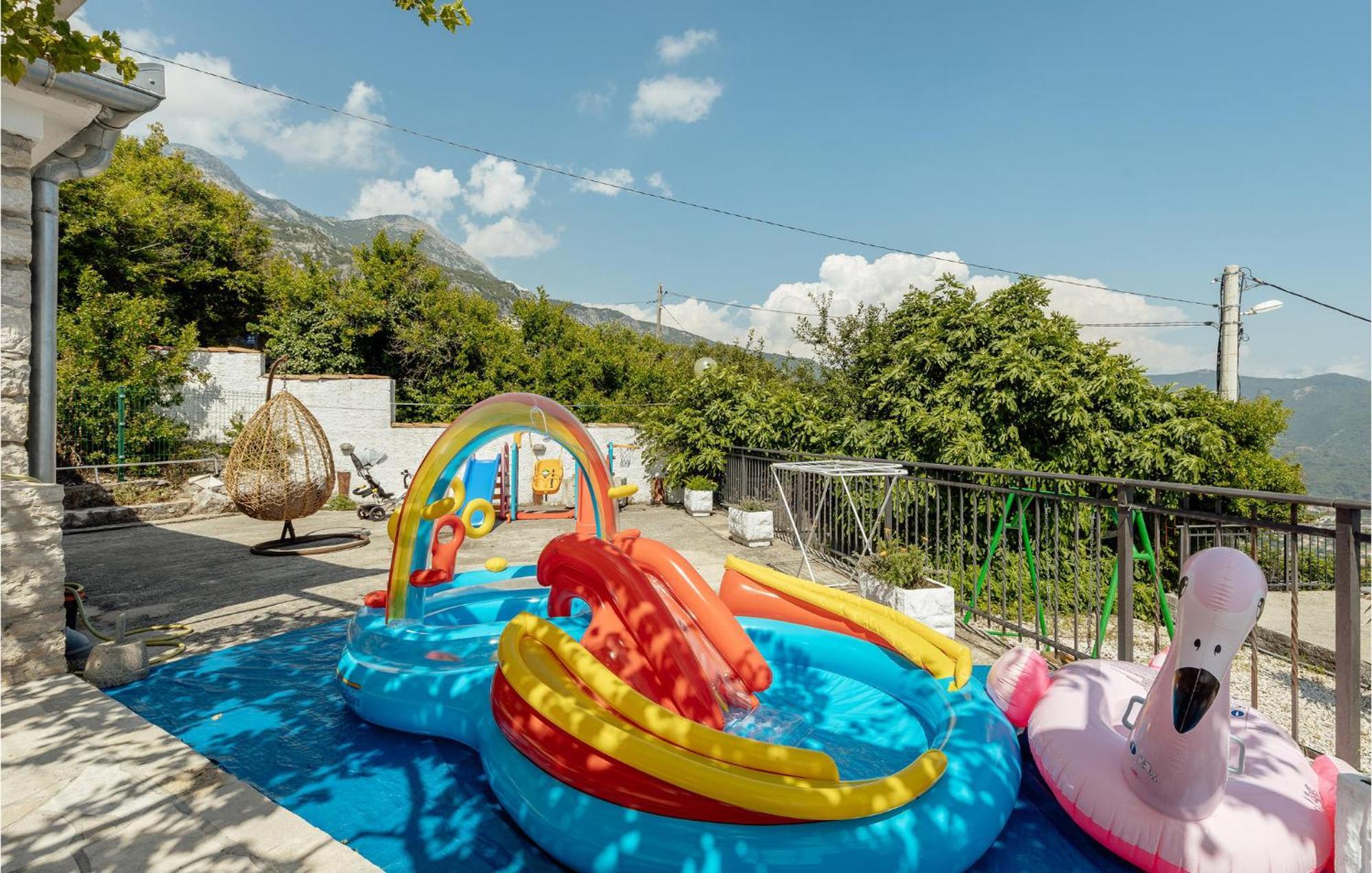 Amazing Home In Herceg Novi With House Sea View Dış mekan fotoğraf